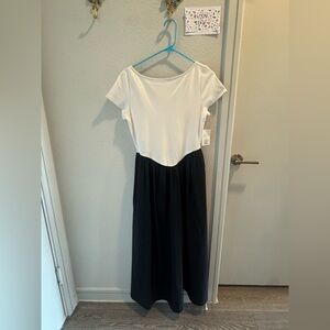Old Navy Black and White Backless Dress